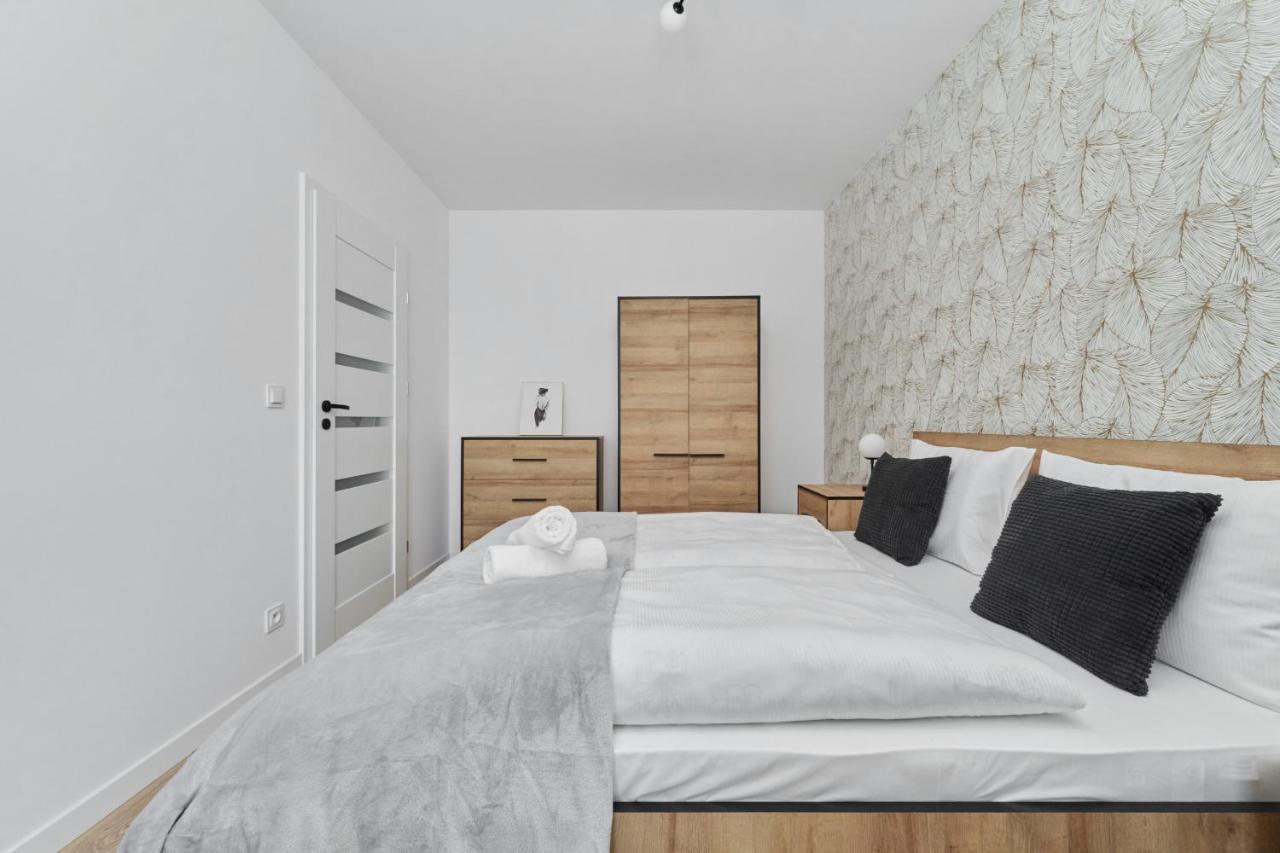 Nowoczesny Apartament Z Balkonem I Parkingiem W Centrum Wroclawia By Noclegi Renters Εξωτερικό φωτογραφία